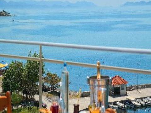 Porto Evia Boutique Hotel