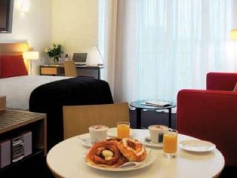 ADINA APARTMENT HOTEL