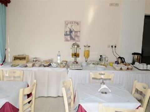 PRIMAVERA HOTEL