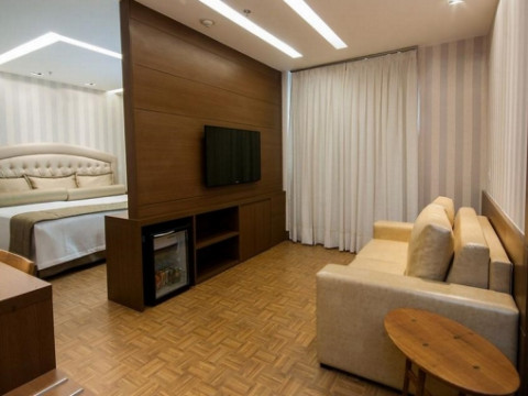 AMERICAS GRANADA HOTEL