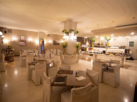 Nidimos Hotel