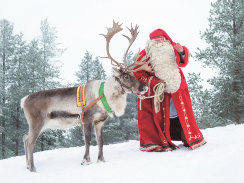Charter Laponia Postmaster by StayLapland