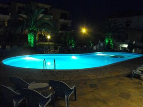 LE MIRAGE HOTEL