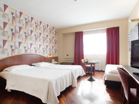 ABACUS HOTEL
