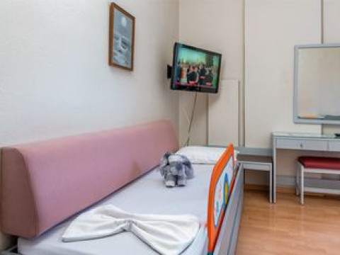 7 PALMS HOTEL APARTMENTS