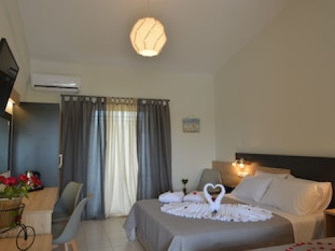 RIPOSO STUDIOS AND APARTMENTS
