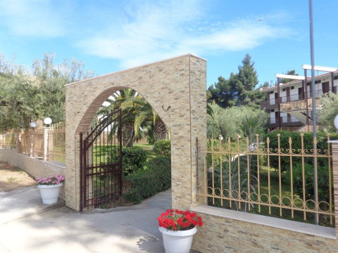 Minoas Hotel