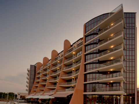 Apollo SPA resort    (Golden Sands) 4*+