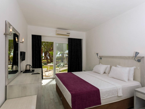 CHARM BEACH HOTEL