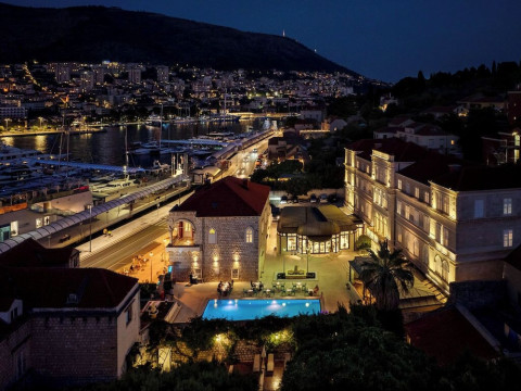LAPAD HOTEL