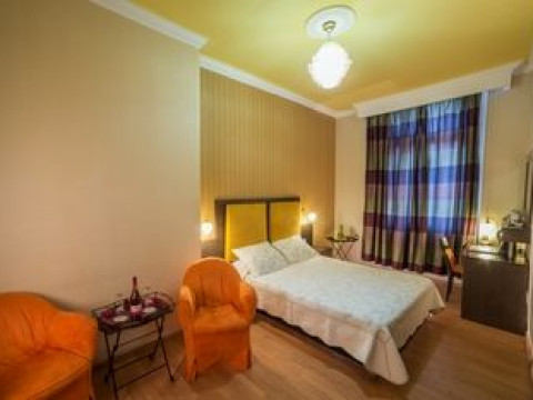 DELPHI ART HOTEL
