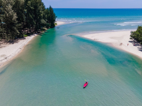 Apsara Beachfront Resort and Villa