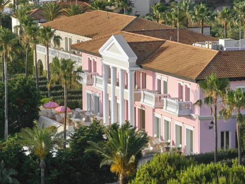 Mandola Rosa a Grecotel Resort to Live at Riviera Olympia