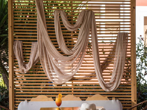 Aeolos Boutique Hotel & Suites