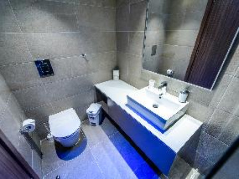 Eleana Hotel