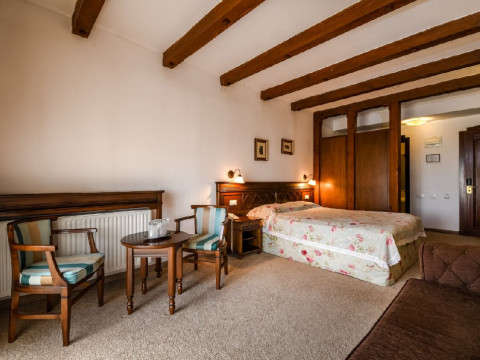 . Casa Nostalgia