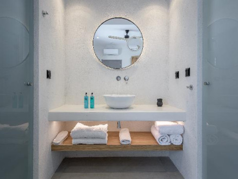 Nove Milos Luxury by Estia