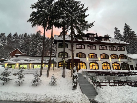 CERBUL CHALET.