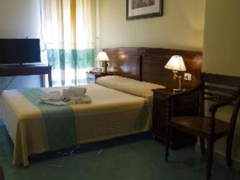 HOTEL MARINI