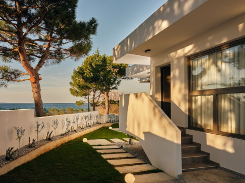 OCEANIS LUXURY SUITES