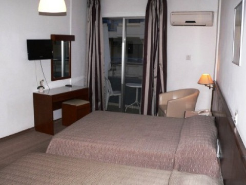 BLAZER RESIDENCE