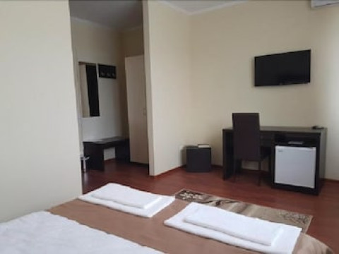 HOTEL NEW