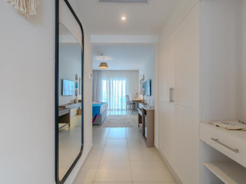 Casa Blue Resort & Spa