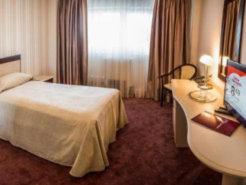Hotel Caprioara