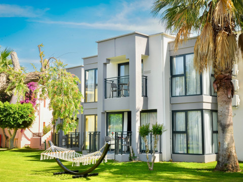 VonResort Golden Beach