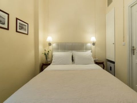 OLD TOWN INN