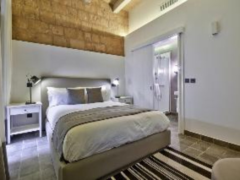 66 SAINT PAULS HOTEL