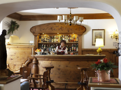 HOTEL MENARDI