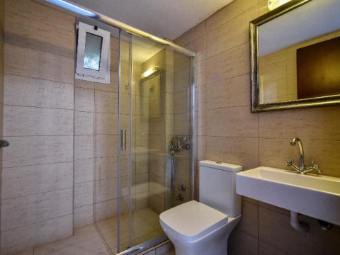 Iraklis Apartments