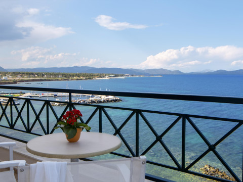 Ramada Athens Attica Riviera