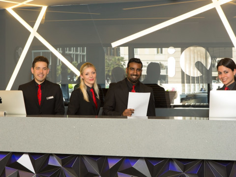 iQ Hotel Roma