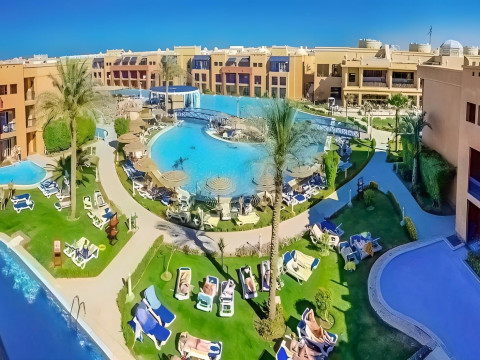 Titanic Palace Resort