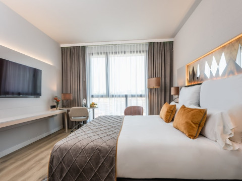 LEONARDO ROYAL HOTEL BARCELONA FIRA