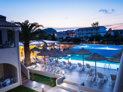 Amour Holiday Resort (Corfu)