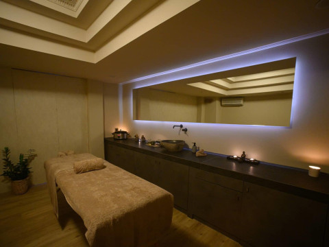 Pappas Hotel