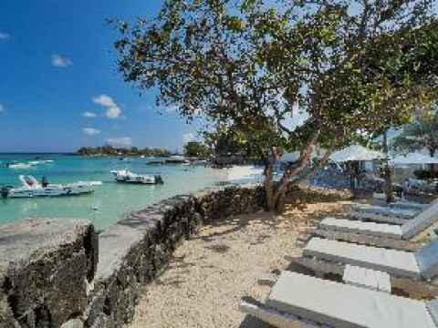 LE BEACH CLUB