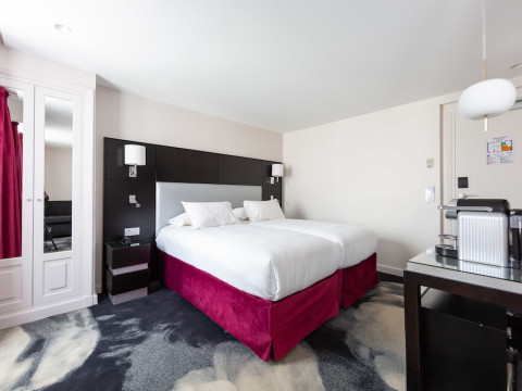 15 MONTPARNASSE