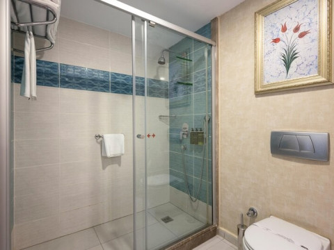 Side Star Resort