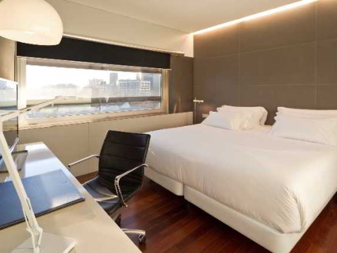 NH Collection Barcelona Constanza