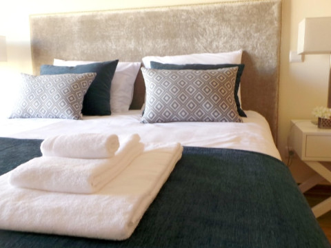 #010 Jardins Marina Holidays Flat with Shared Pool