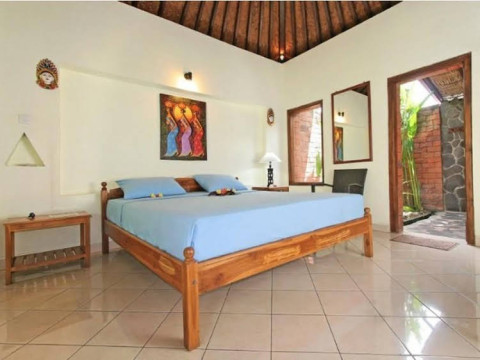 1000 Dream Bungalow