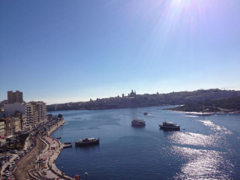 115 THE STRAND HOTEL AND SUITES