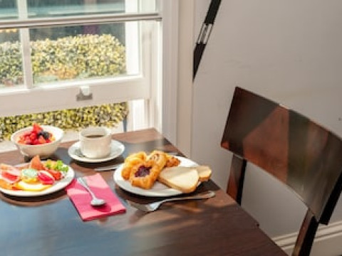 12 LONDON STREET APARTMENTS