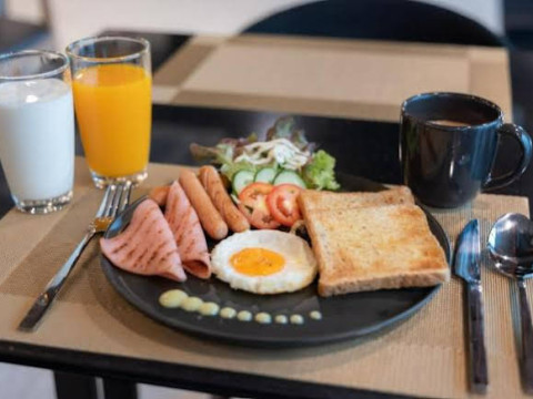 12 THE RESIDENCE HOTEL & APARTMENT - SHA