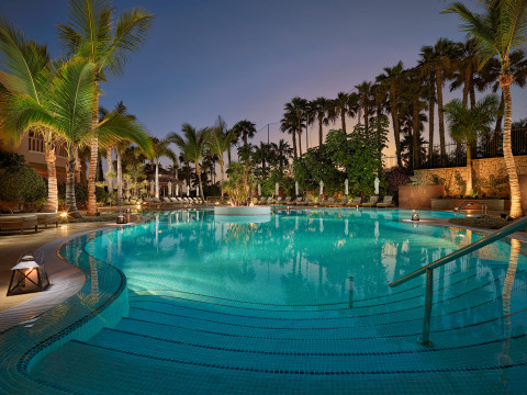1881 Tenerife Madrigueras Golf Hotel