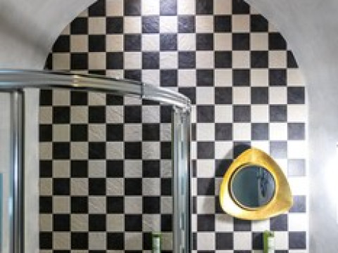 1897 OLD RIVER MANSION